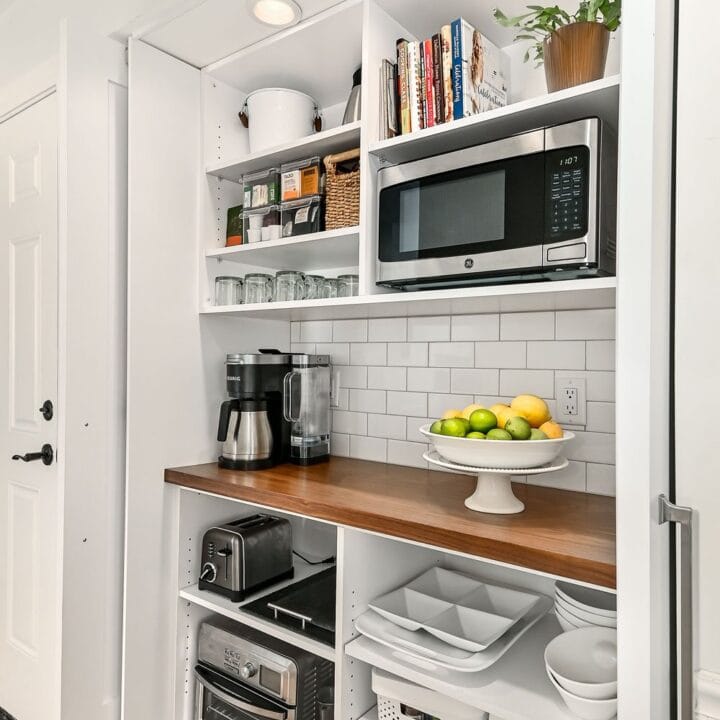 Image for Neatly Stored Supplies