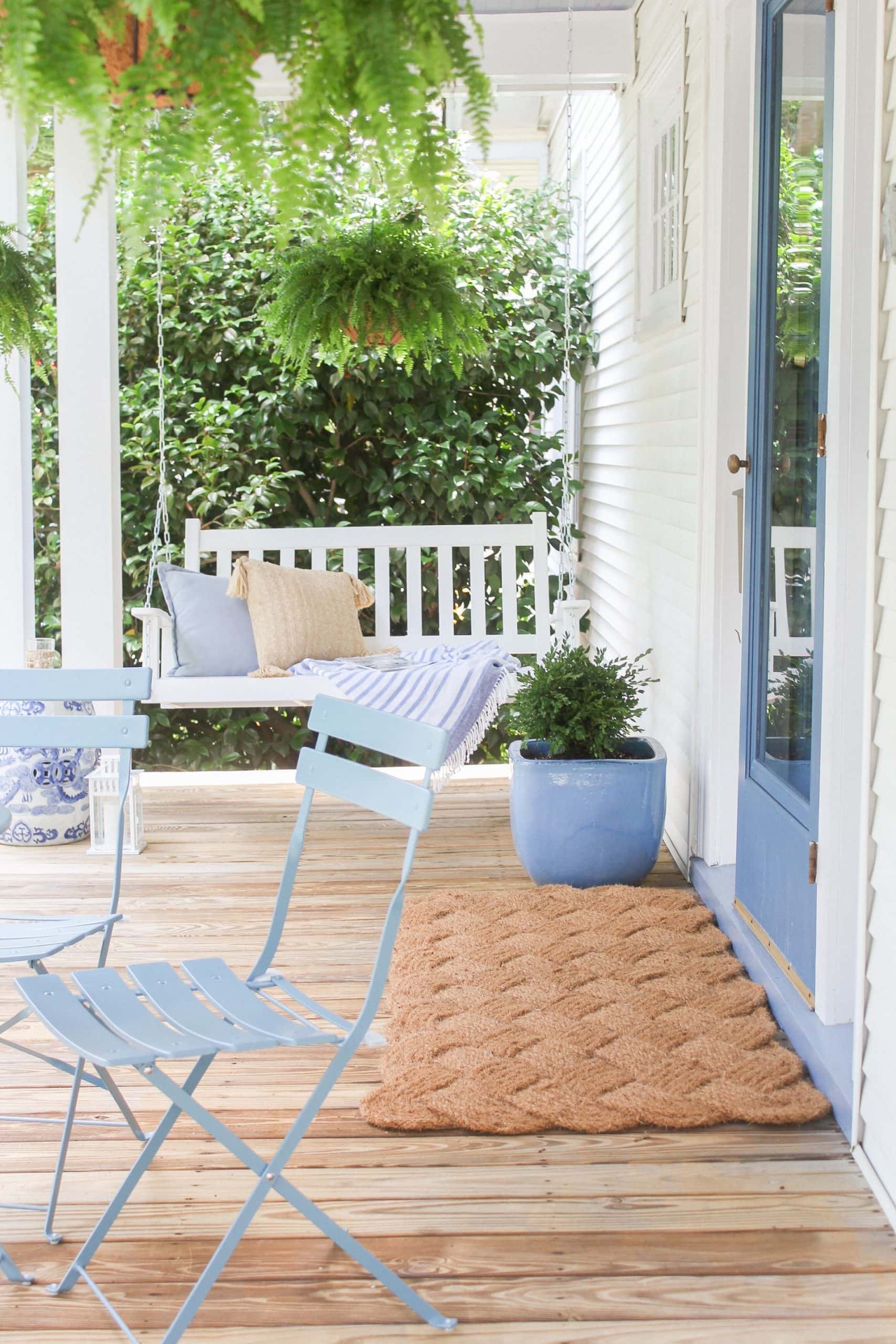 Outdoor Porch Decor