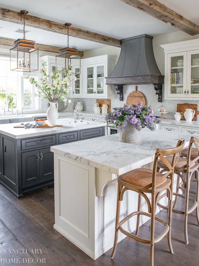 Farmhouse Kitchen Examples