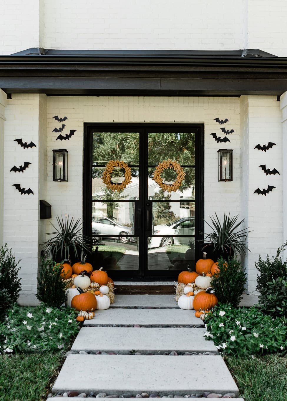 Scary Halloween Front Porch Ideas