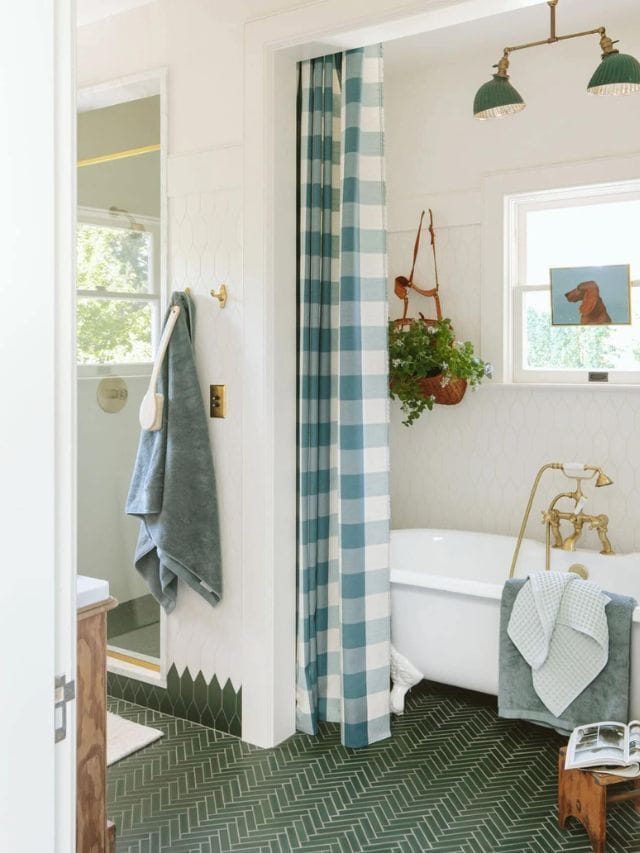 Farmhouse Bathroom Ideas-Webstories- Cover