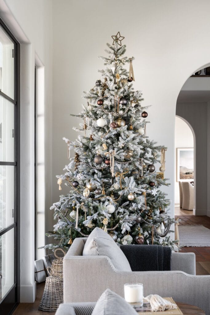 Christmas Decorating Ideas | A Blissful Nest
