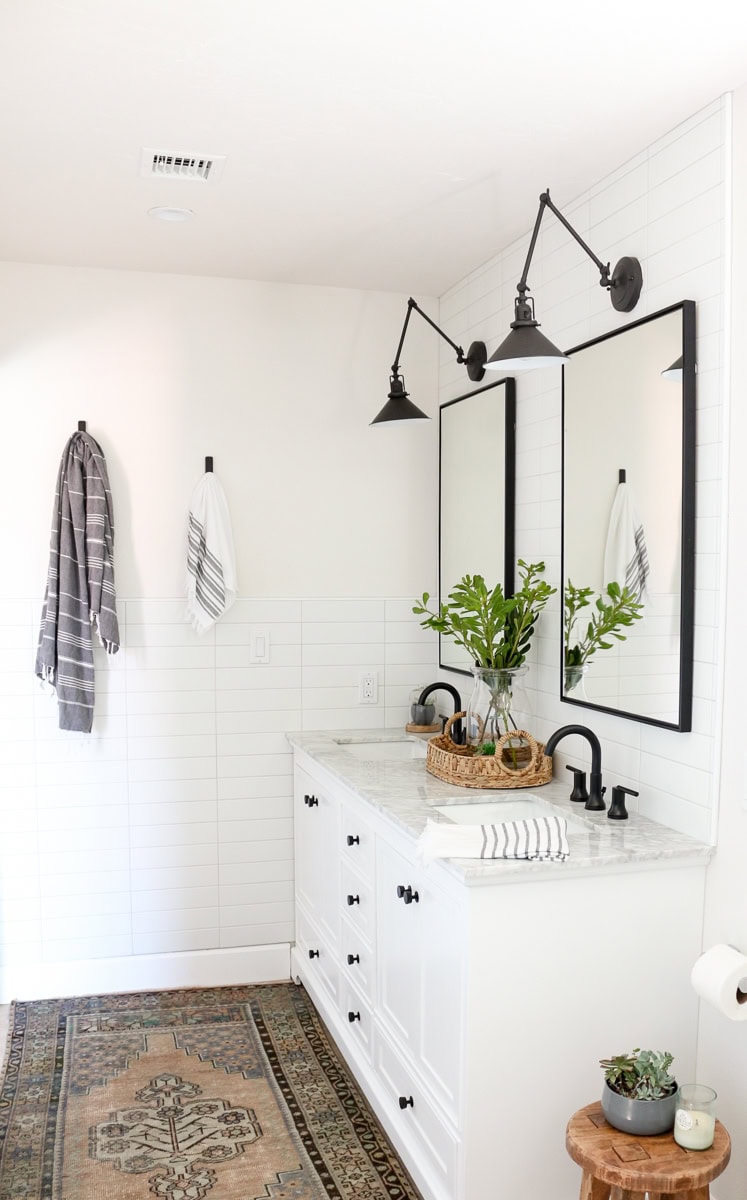 Farmhouse Bathroom Fixtures