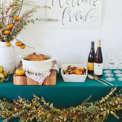 Image for Deep Green Tablecloth & Garland