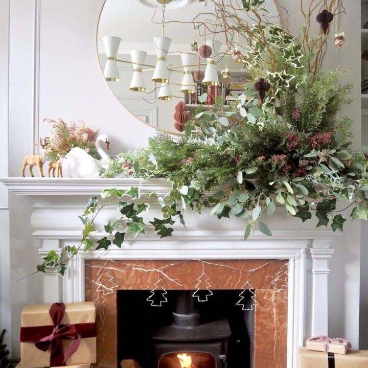 Image for Mix Of Greenery Paired With Swan