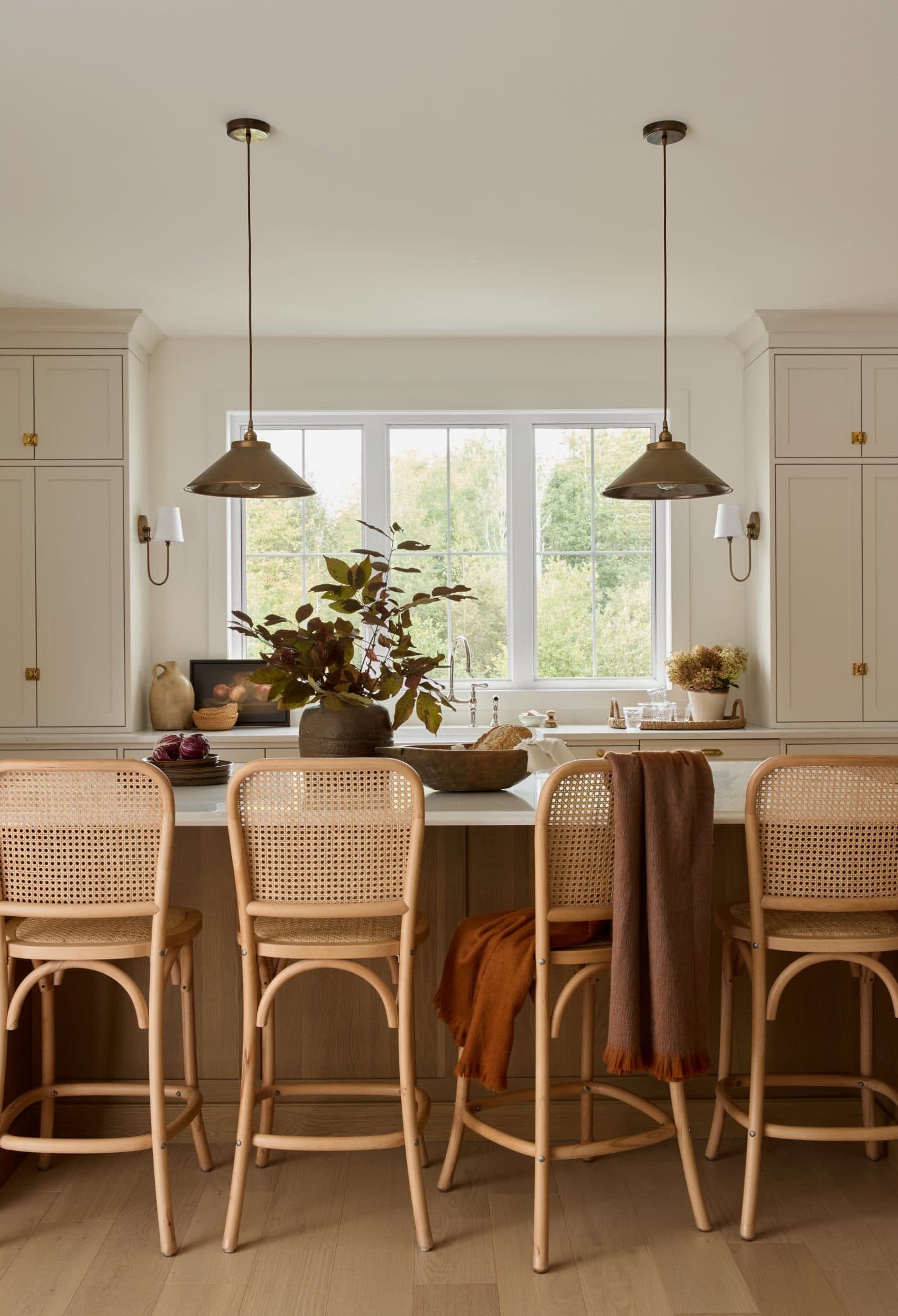 Warm Beige Kitchen Cabinets