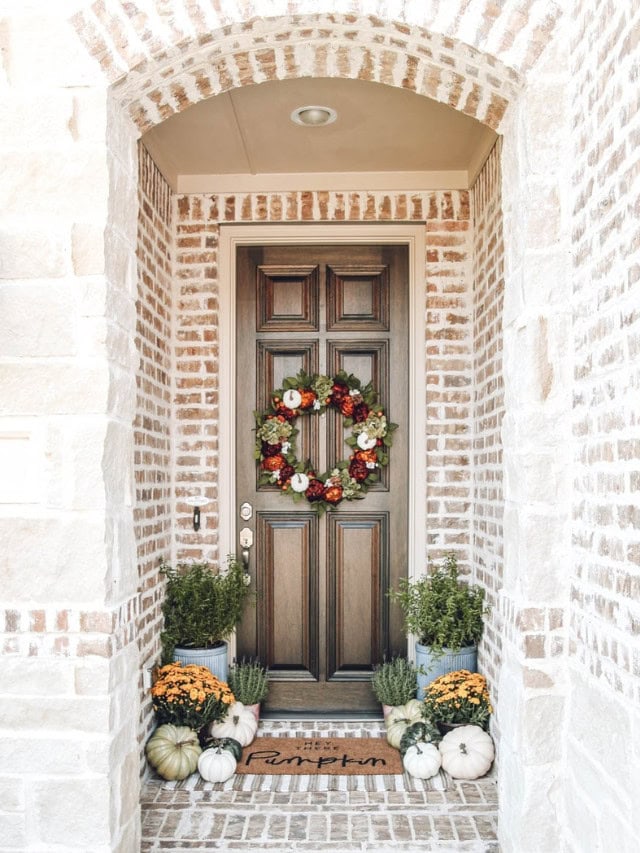 Front Porch Decor For Fall-Webstories- Cover