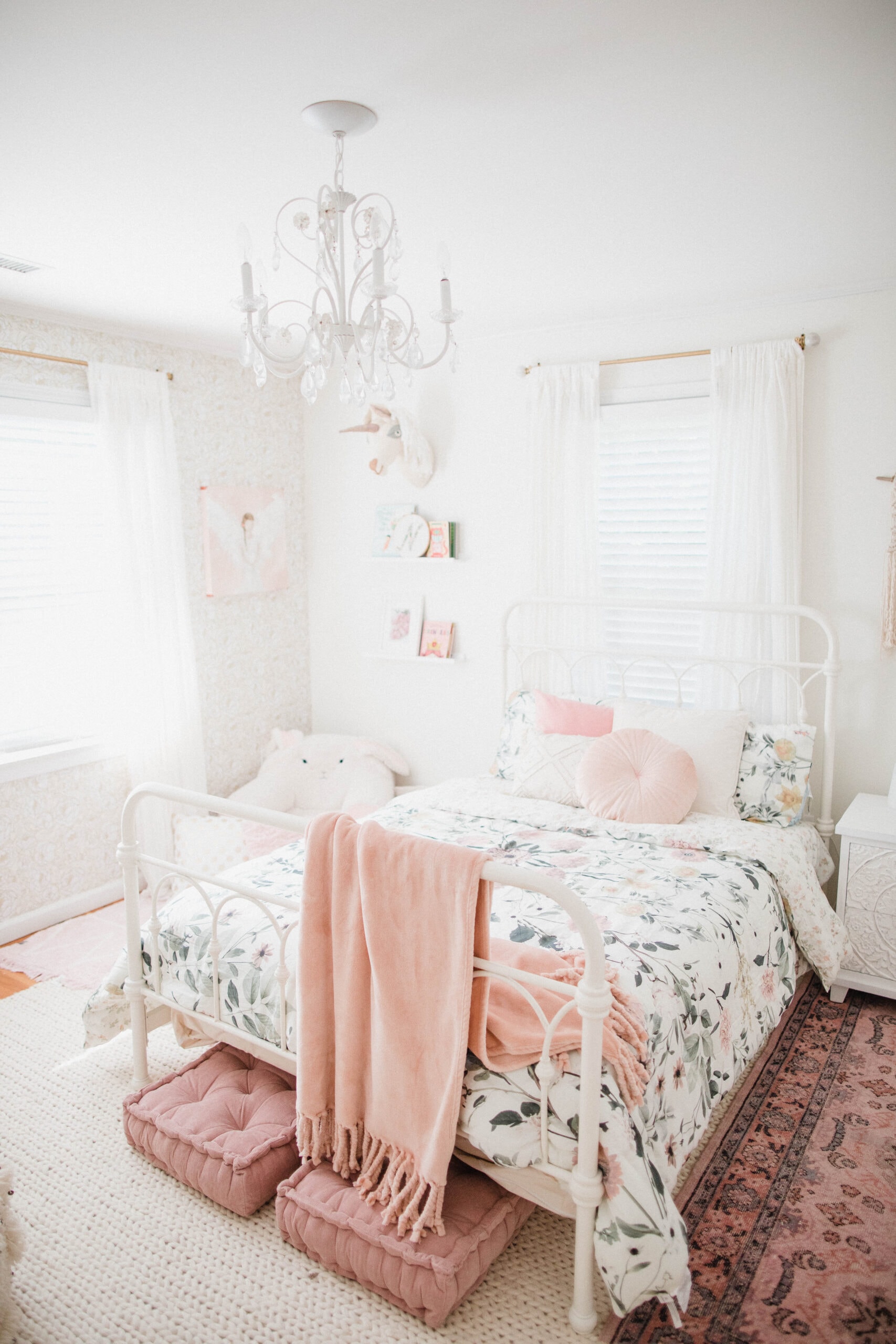 Modern Tween Girl Bedroom Ideas | A Blissful Nest
