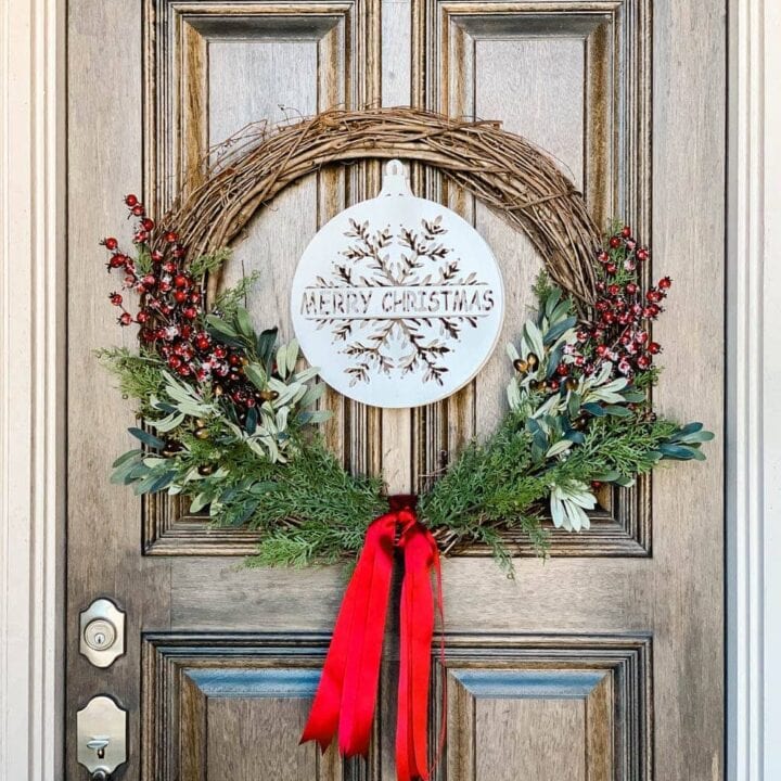 Image for Mix Of Berries + Fresh Greenery 