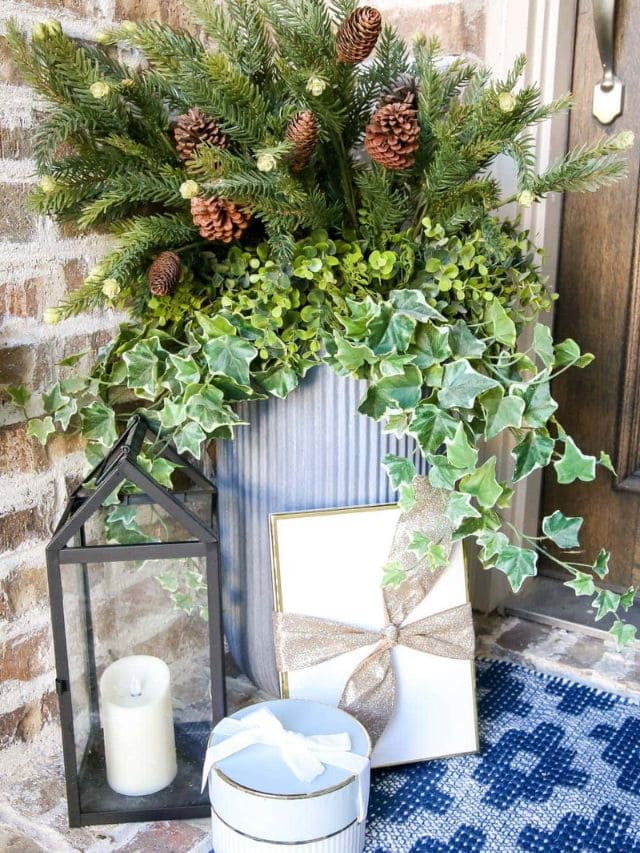 Christmas Planters For Front Porch-Webstories- Cover