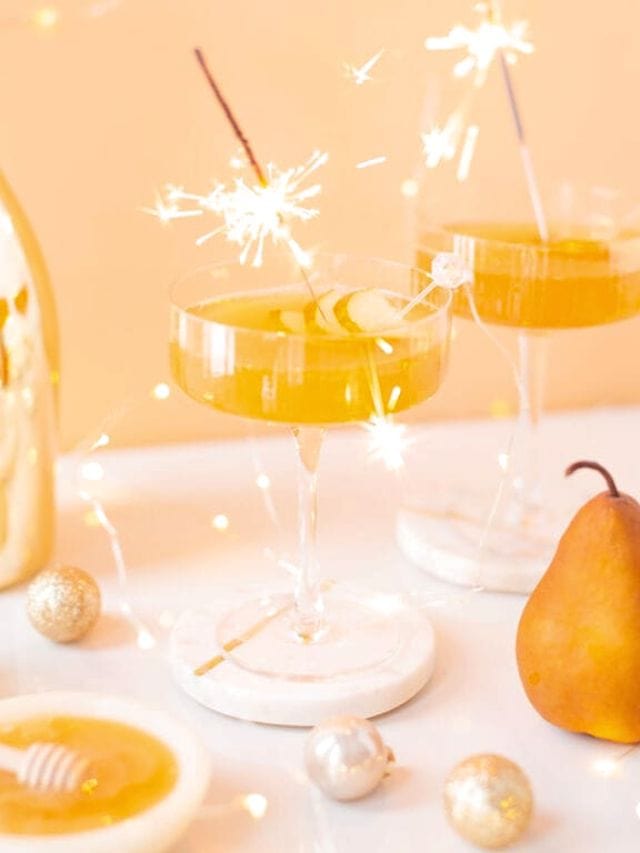 New Years Eve Cocktail Ideas-Webstories- Cover