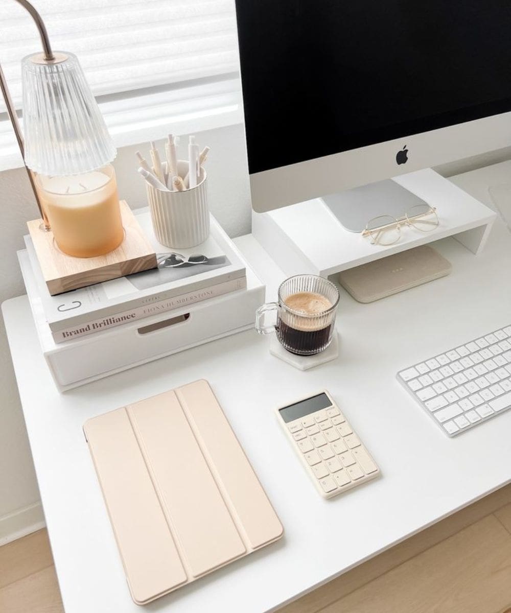 How To Organize Your Desk At Home