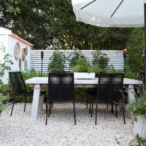 Image for White Privacy Screen & A Private Dining Spot