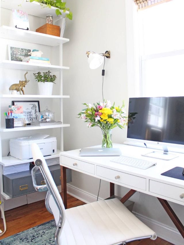 How To Maximize Space In A Small Home Office-Webstories- Cover
