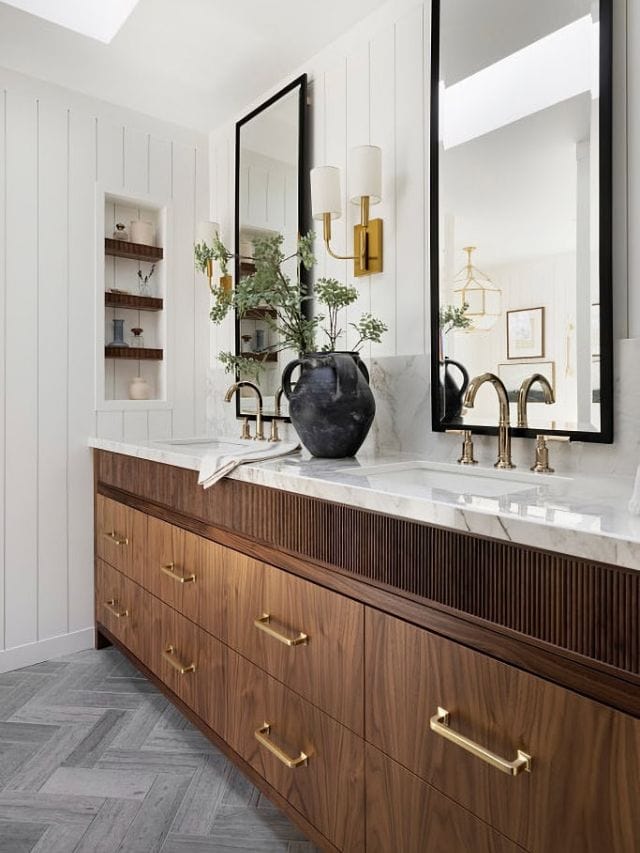 Farmhouse Bathroom Fixtures-Webstories- Cover