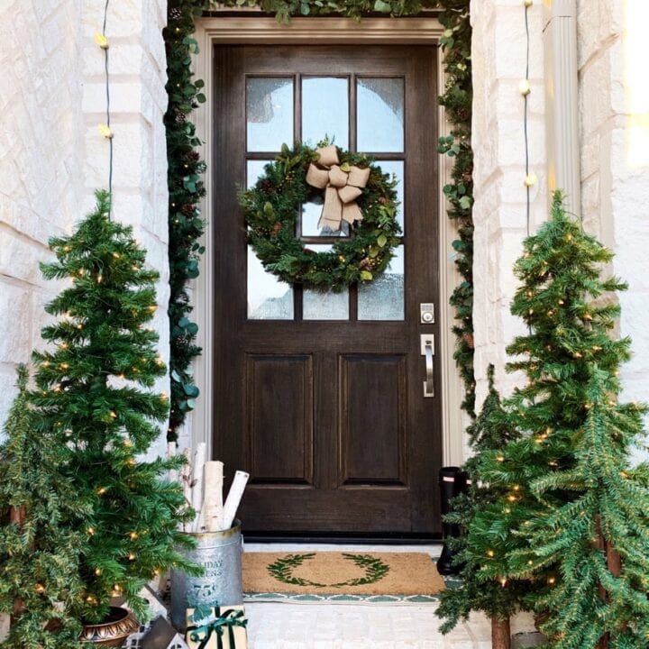 Image for Twinkling Trees & Lush Wreath