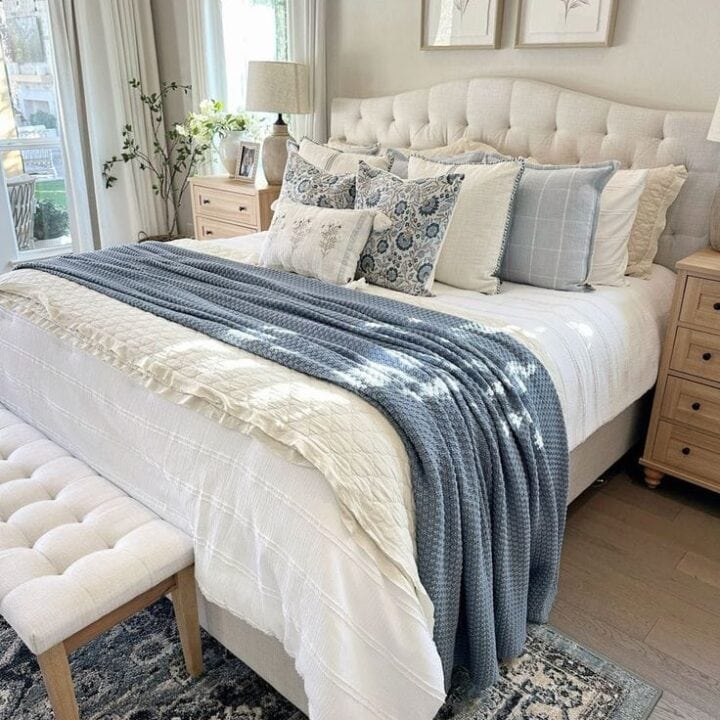 Image for Layered Pillows & Textured Blanket