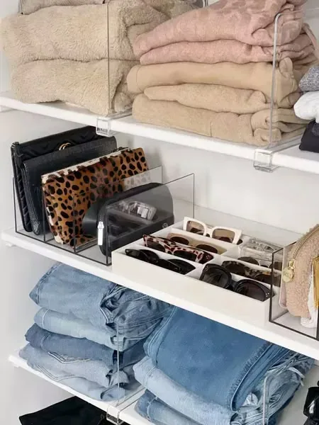 How To Declutter Your Closet