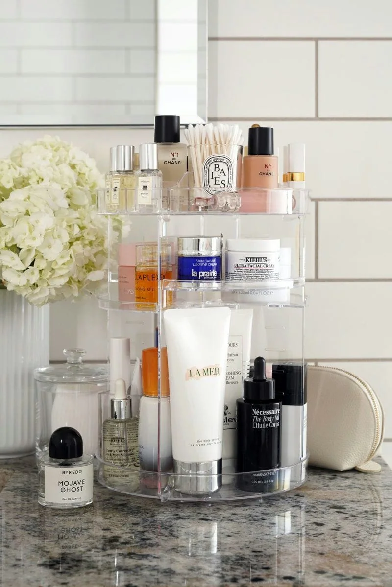How To Declutter Your Bathroom