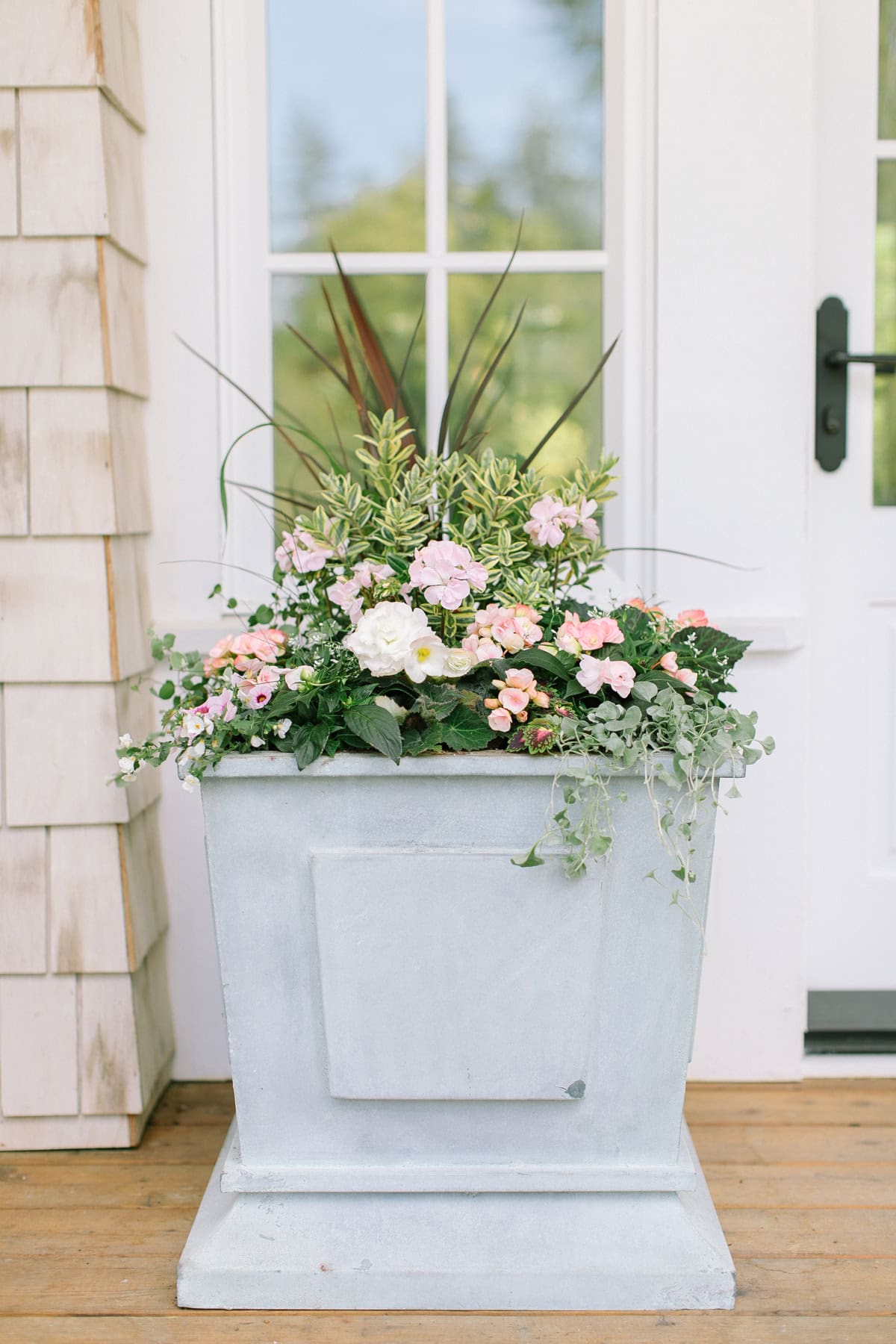 Porch Planter Ideas For Spring | A Blissful Nest