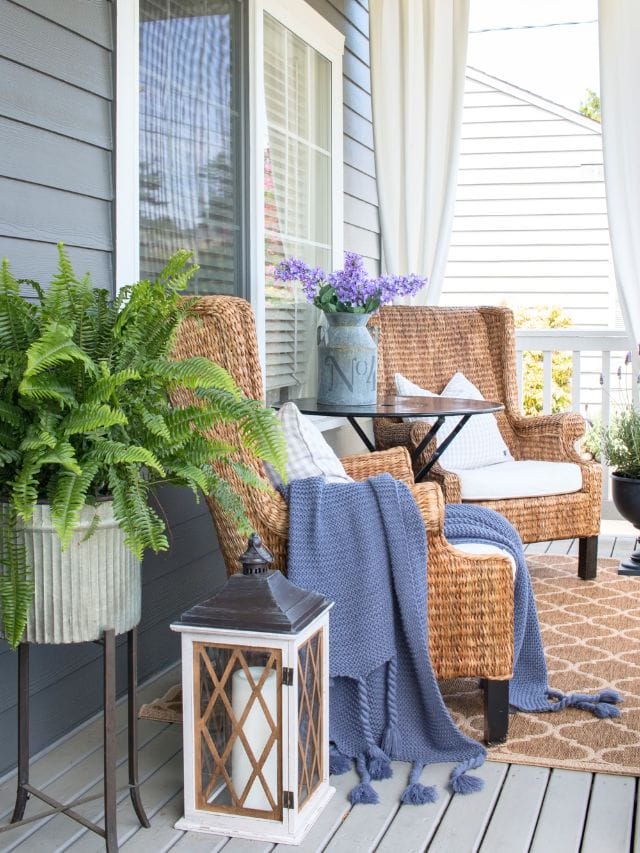 25 Beautiful Spring Front Porches-Webstories- Cover