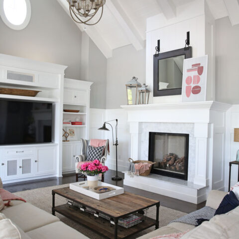 Image for High Ceilings, Pops Of Colors + Soft Throws