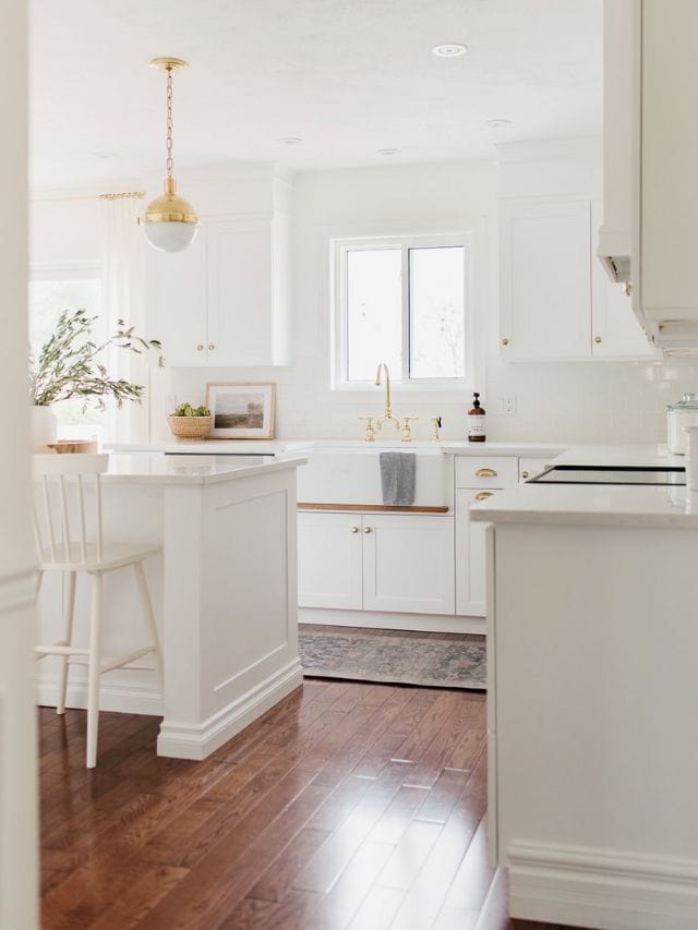 Warm Neutral Kitchen Cabinet Colors-Webstories- Cover