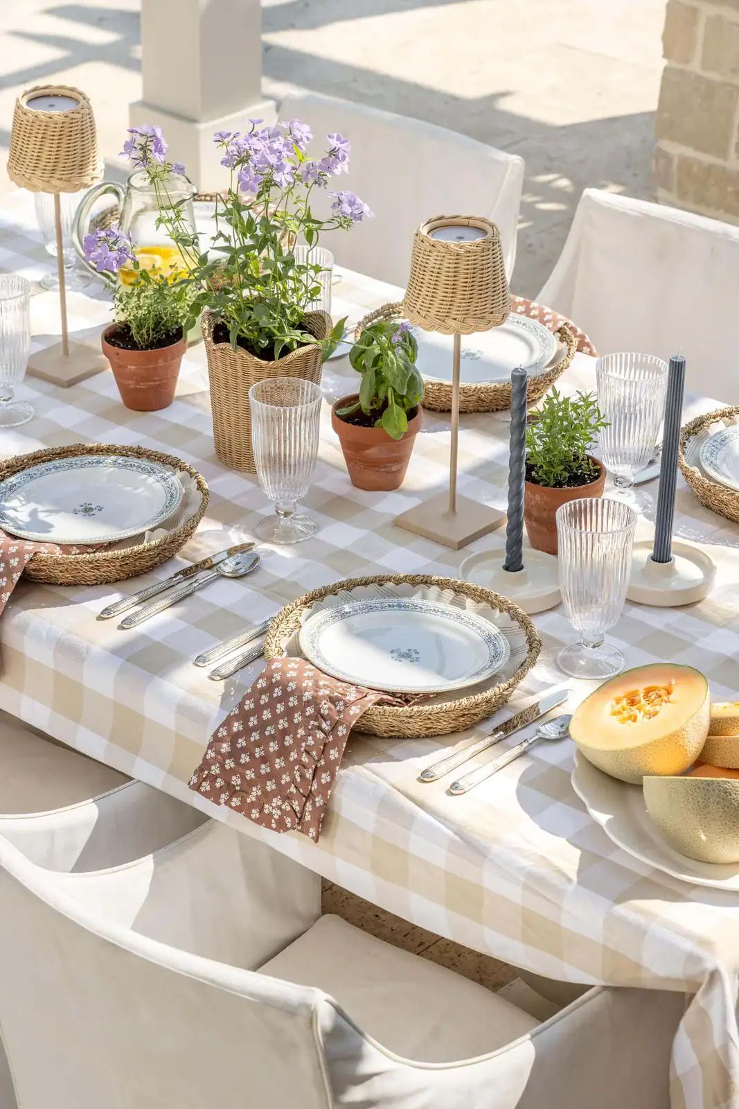 Summer Table Decoration Ideas