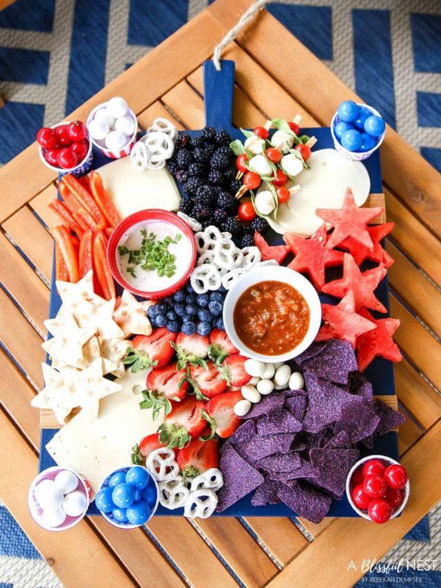 4th of July Charcuterie Board-Webstories- Cover