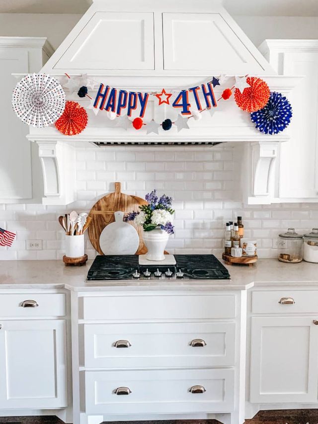Red, White and Blue Entertaining Pieces-Webstories- Cover