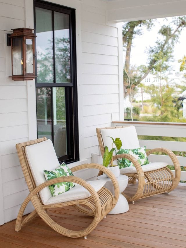 Coastal Front Porch-Webstories- Cover