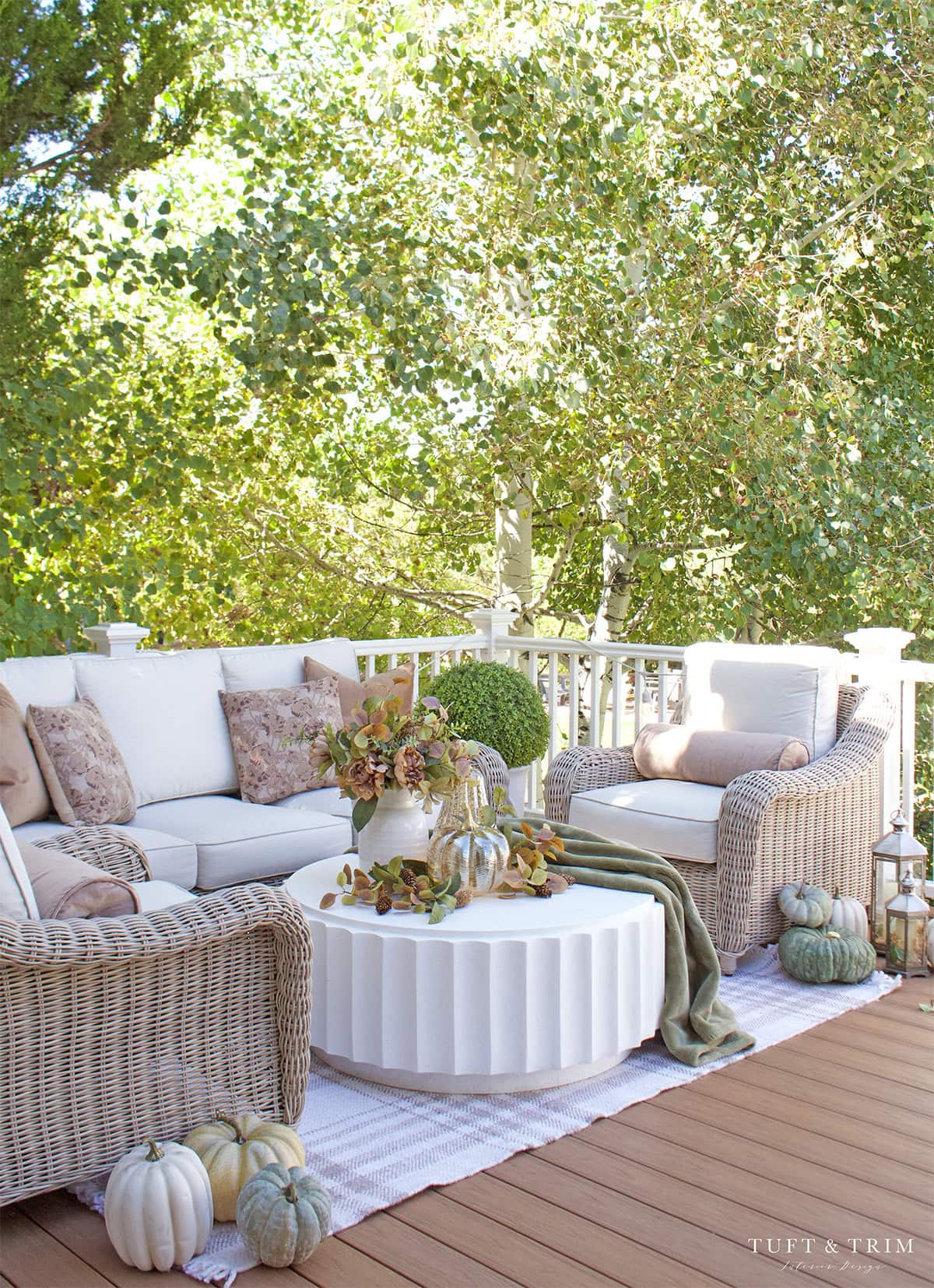 Fall Patio Decorating Ideas