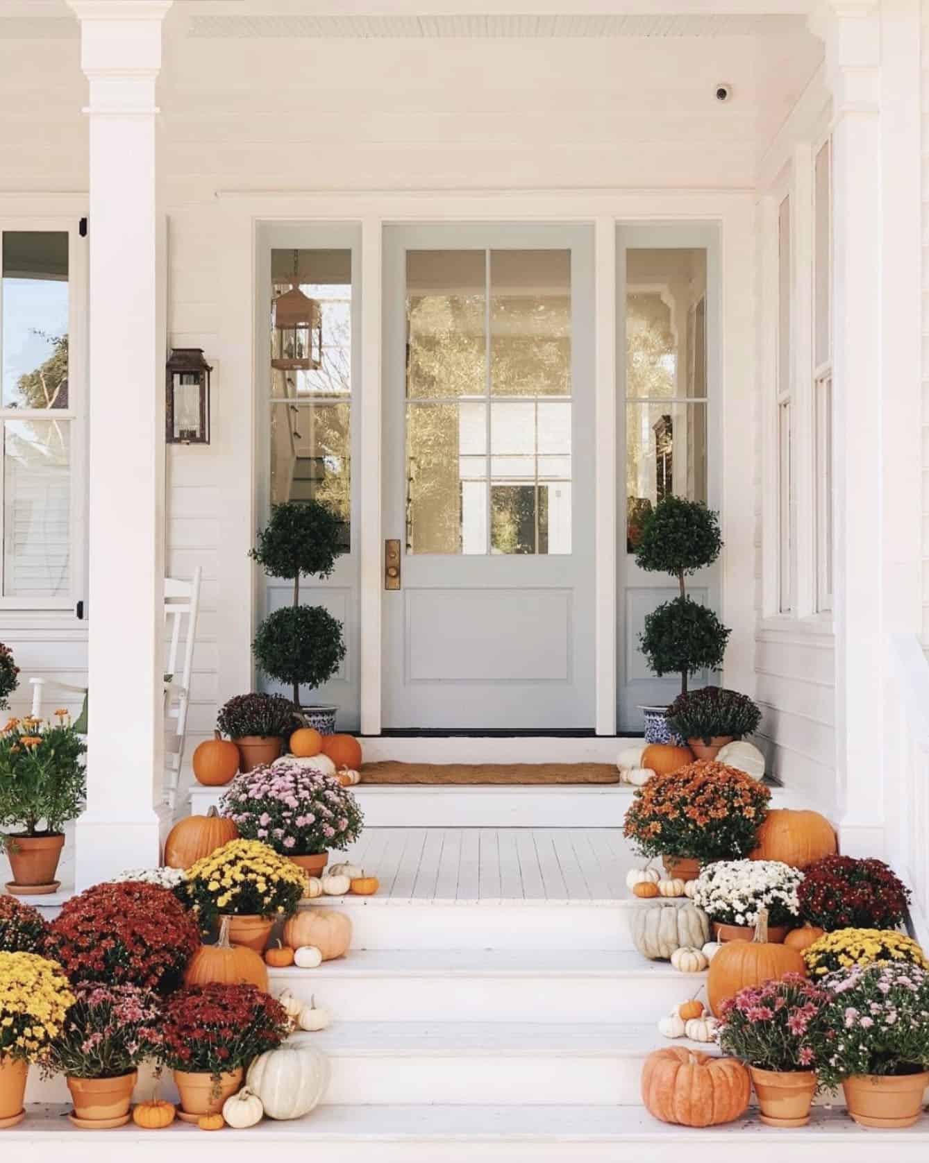10 Best Fall Front Porch Ideas