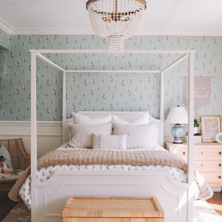 Image for Timeless Bedroom Vibes With Canopy Bed and Floral Wallpaper