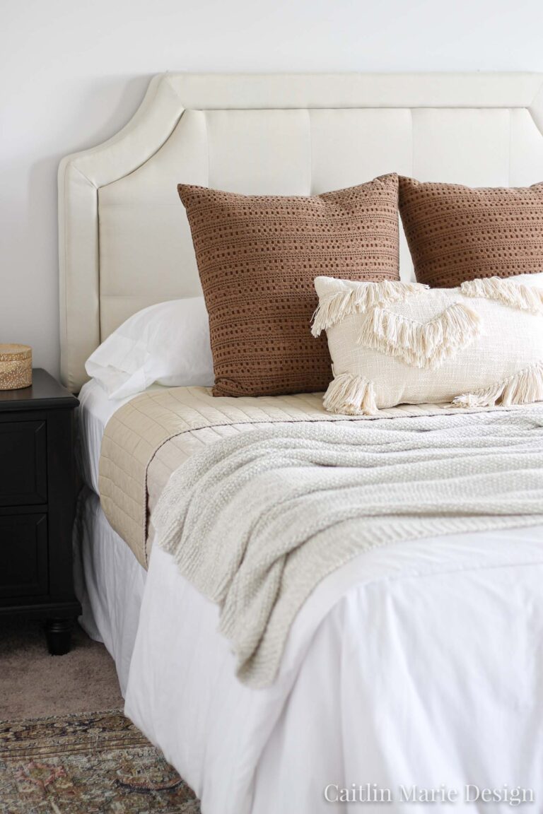 How To Layer A Bed With Duvet And Coverlet