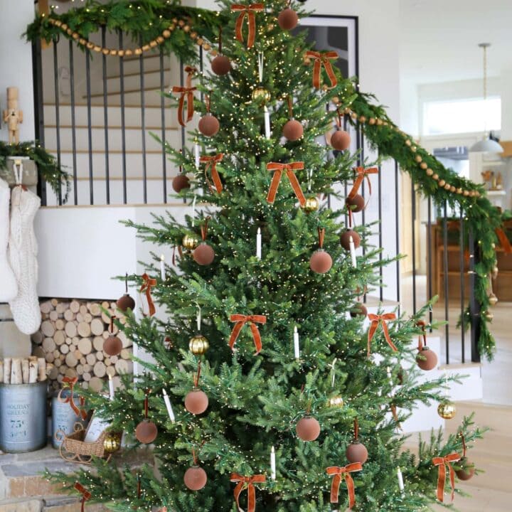 Image for Brown Velvet Bows and Gold Christmas Ball Accents