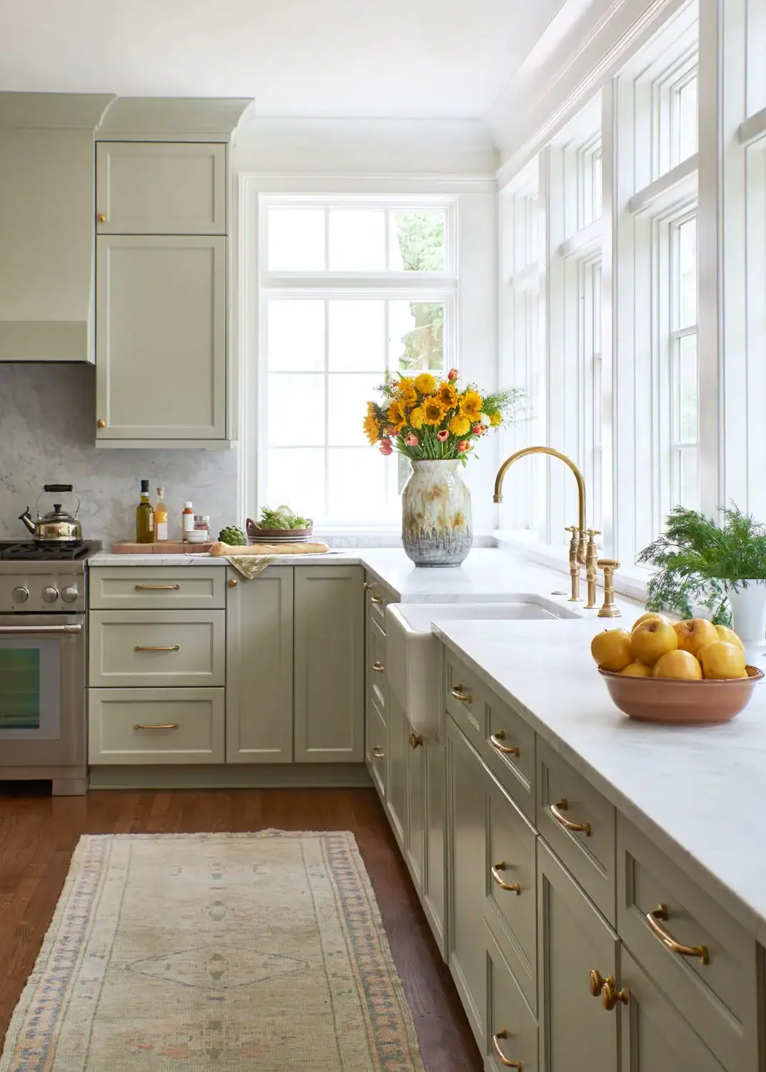 Earthy Kitchen Cabinet Colors