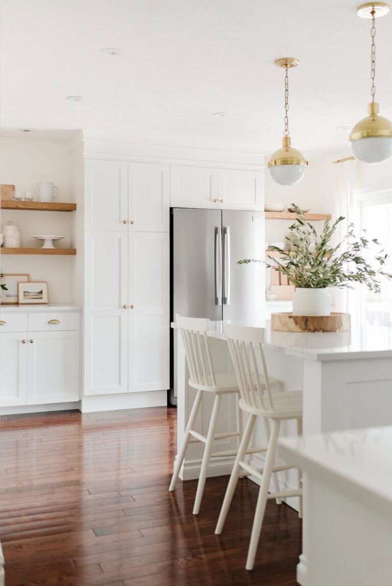 Popular White Kitchen Cabinet Colors