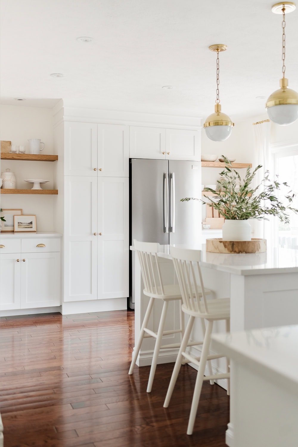Popular White Kitchen Cabinet Colors