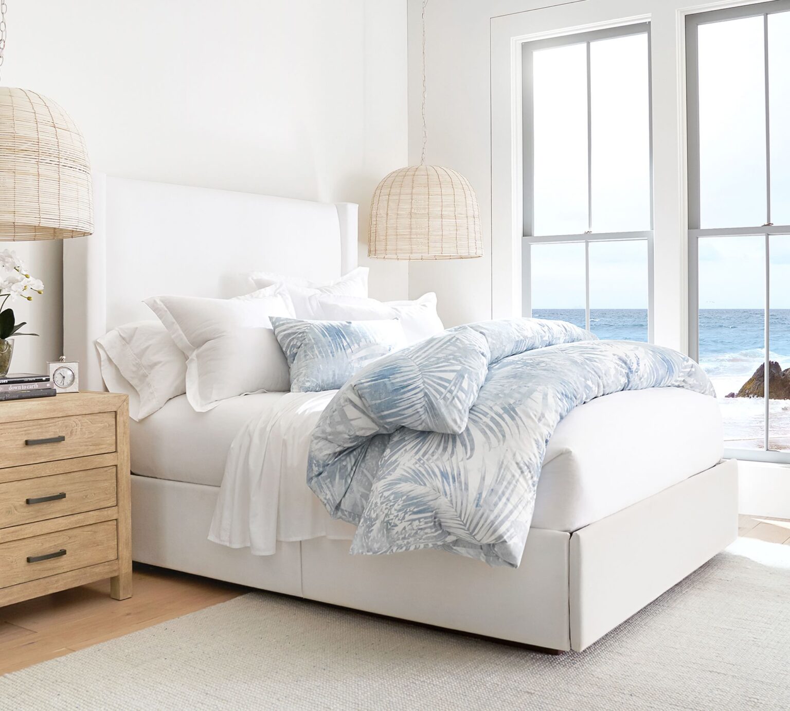 Minimalist Coastal Bedroom Ideas | A Blissful Nest