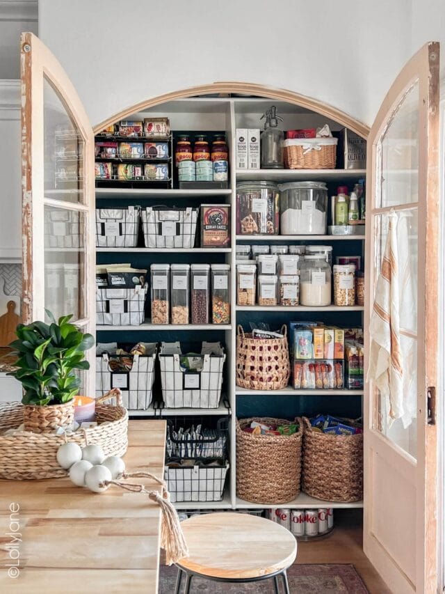 Best Ways To Organize A Pantry | A Blissful Nest