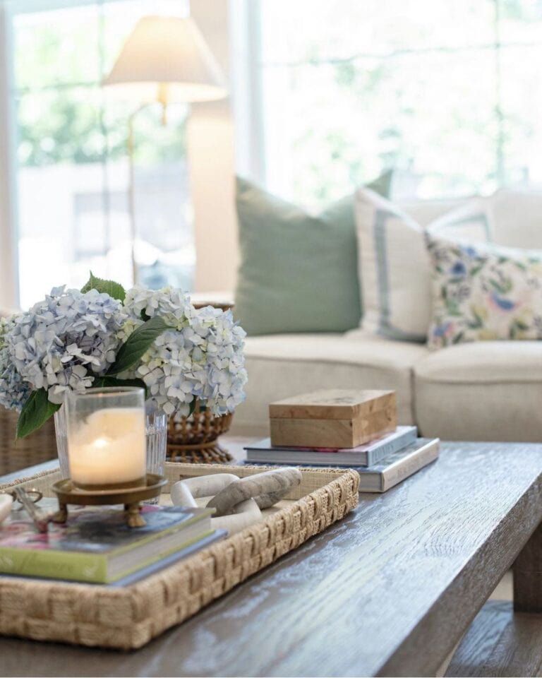 Spring to Summer Living Room Ideas for a Light and Effortless Refresh