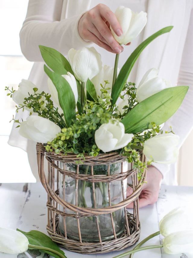 Artificial Flower Arranging For Beginners-Webstories- Cover