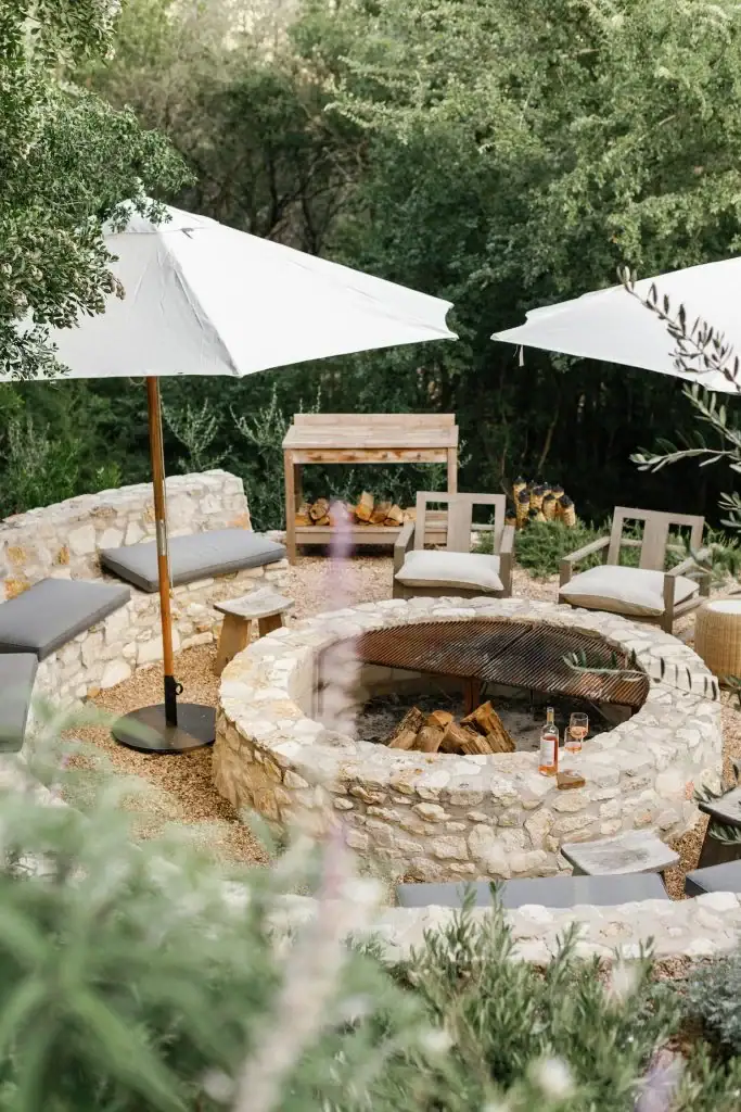 DIY Backyard Landscaping Ideas to Transform Your Outdoor Space