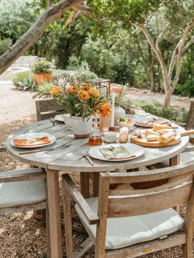 Hosting Summer Backyard Parties-Webstories- Cover