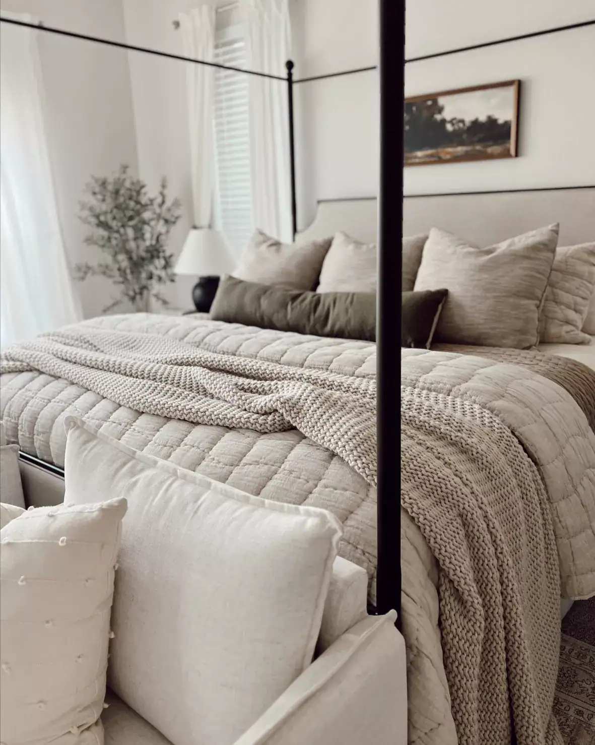 Cozy Layered Bedding Ideas