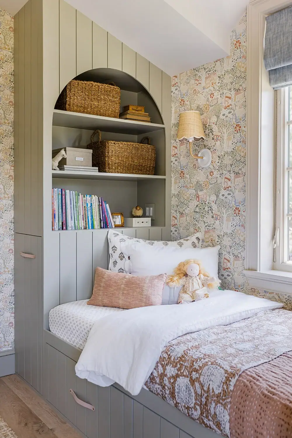 Small Tween Girl Bedroom Ideas