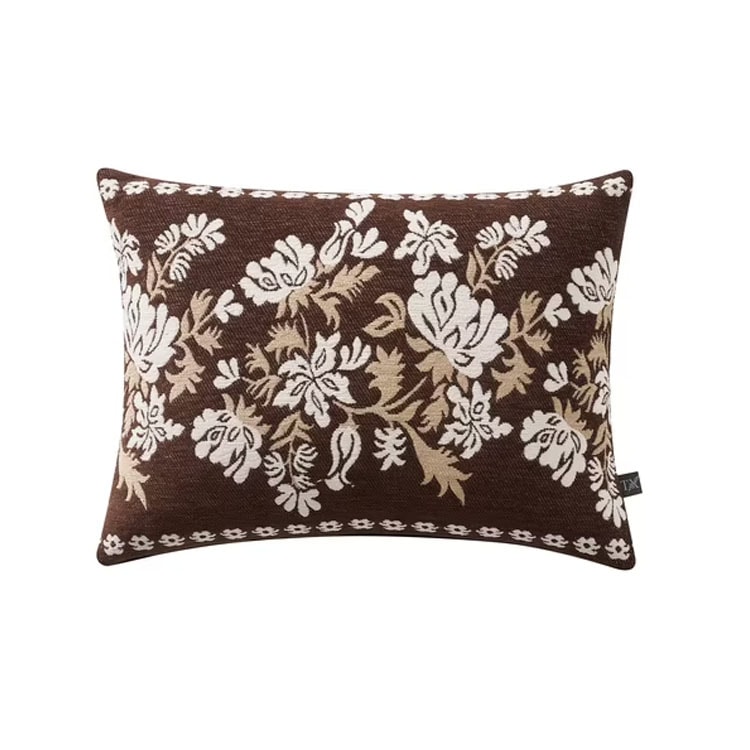 This brown floral throw pillow cover is so stunning! #ABlissfulNest