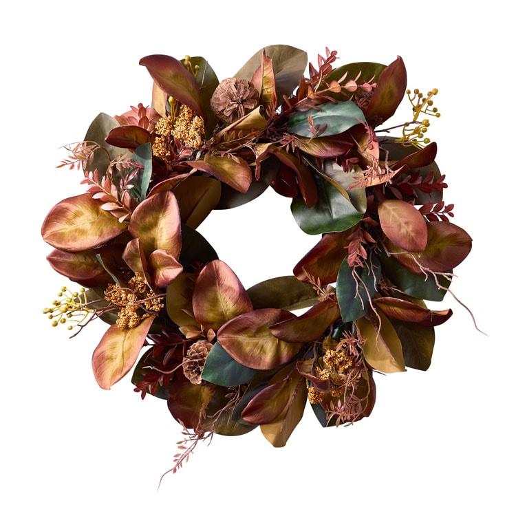 This magnolia leaf wreath is under $30! #ABlissfulNest